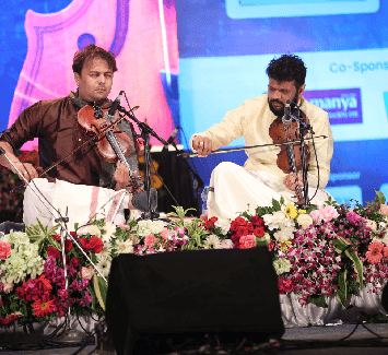 Tejas Upadhye - Violin | Kirwani | Virasat Varanasi